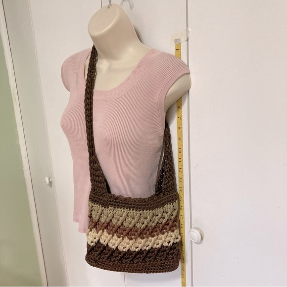 Scalloped BOHO Bohemian Shoulder Purse Bag Brown Cream Woven Neutrals - Picture 3 of 11